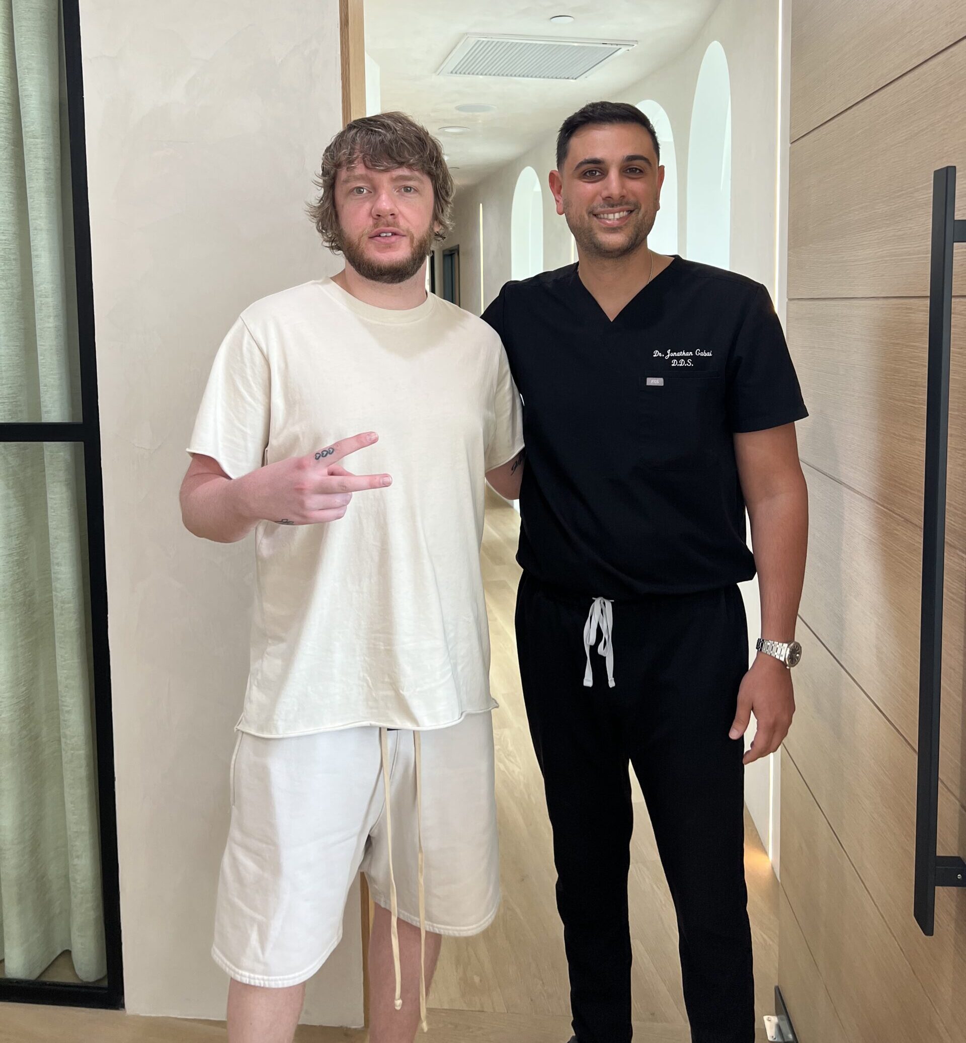 Dental Crown in Beverly Hills, CA Dental Crown in Beverly Hills, CA