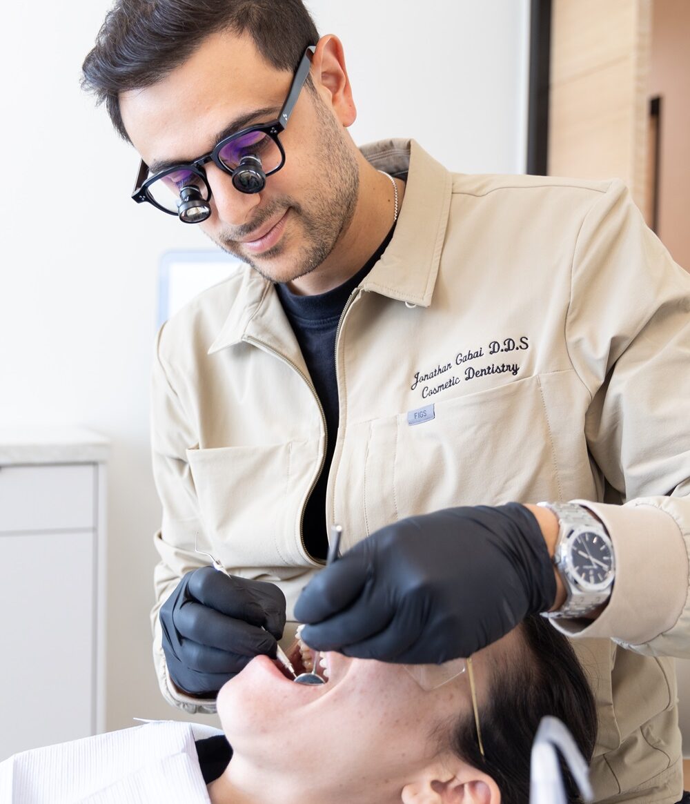 Dental Crown in Beverly Hills, CA Dental Crown in Beverly Hills, CA