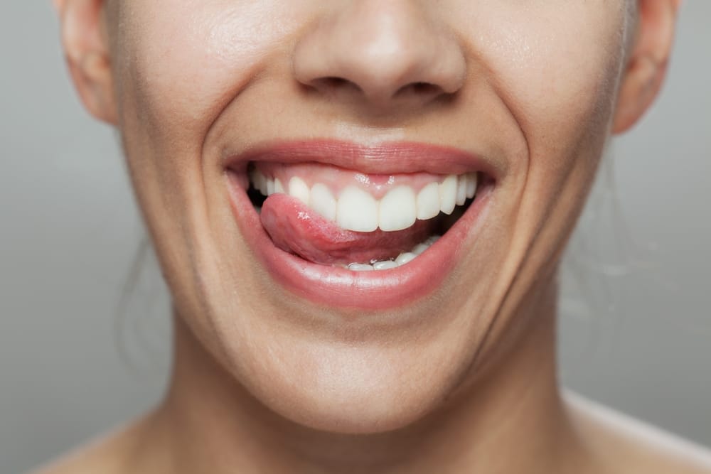 How to Fix a Loose Tooth: 4 Professional Treatment Options for Saving a Loose Tooth